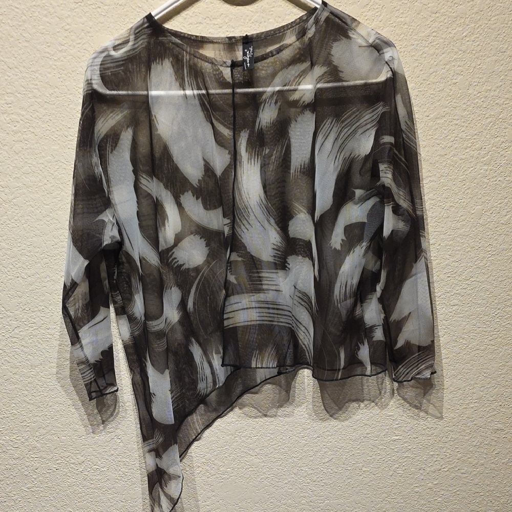 Fashque Studio Sheer Cover Up – Size Small